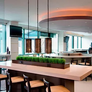 Courtyard By Marriott Jfk Airport Нью-Йорк