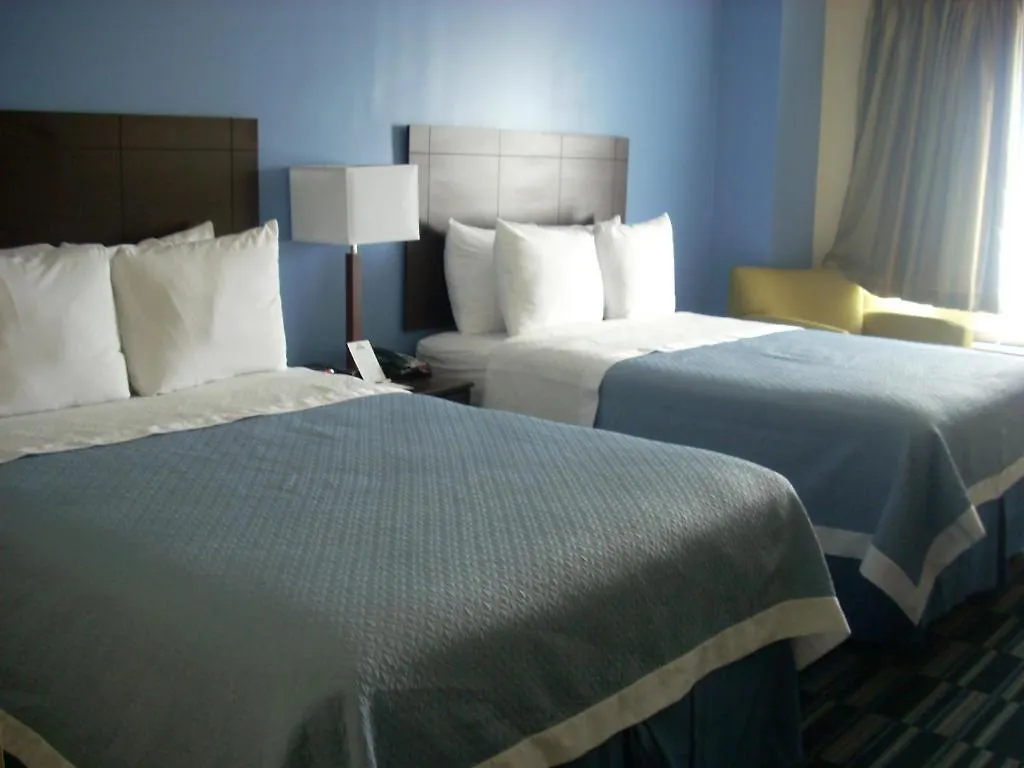 Days Inn & Suites By Wyndham Ozone Park/Jfk Airport New York Hotel